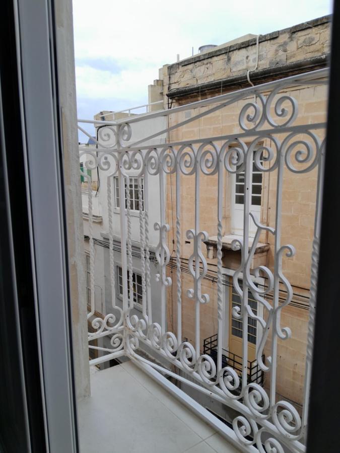 Limestone Sun Sliema Exterior photo