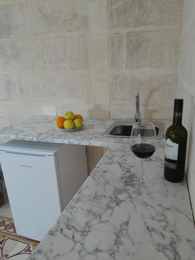 Limestone Sun Sliema Exterior photo